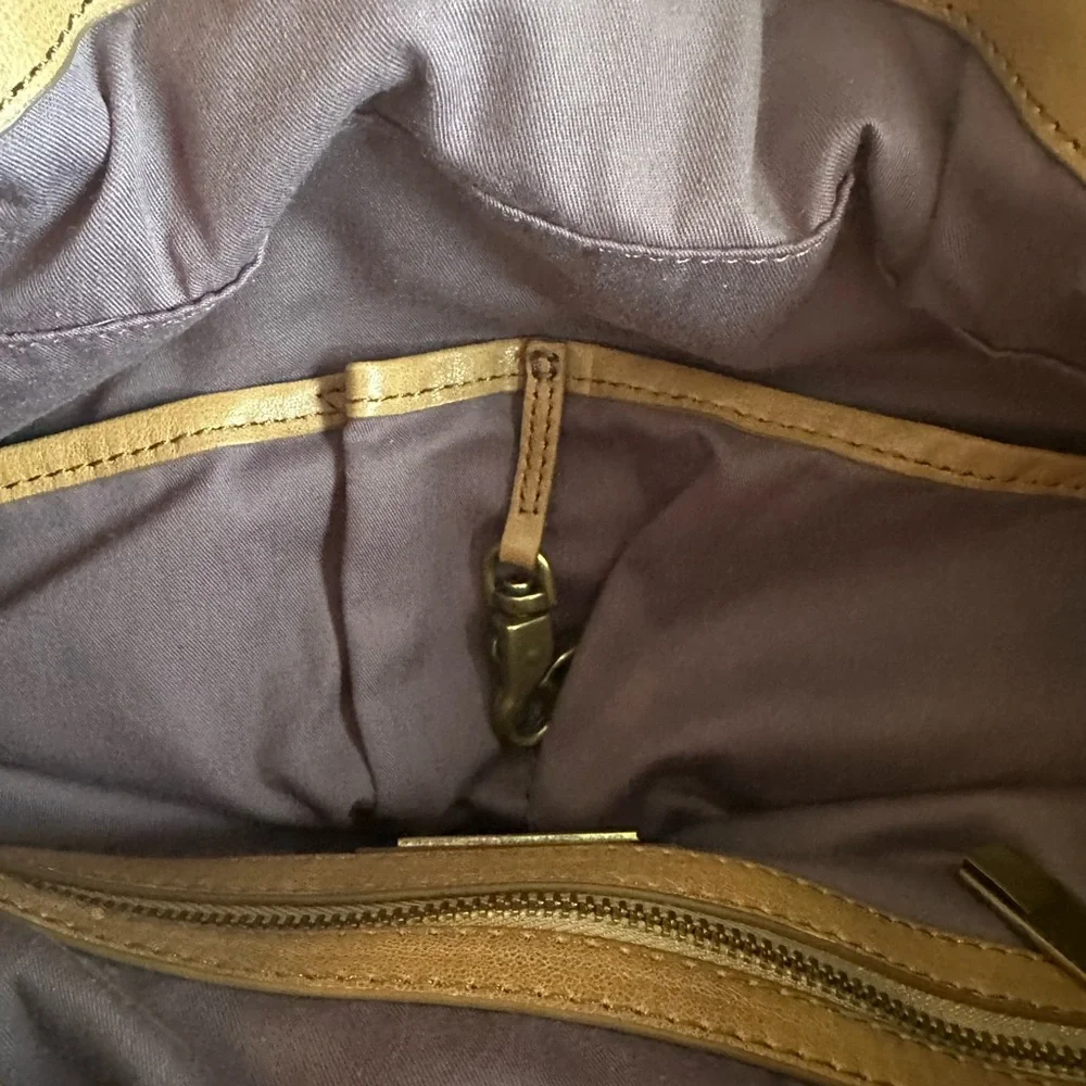 Kooba Hailey Camel Handbag NWT Satchel - Picture 7 of 13